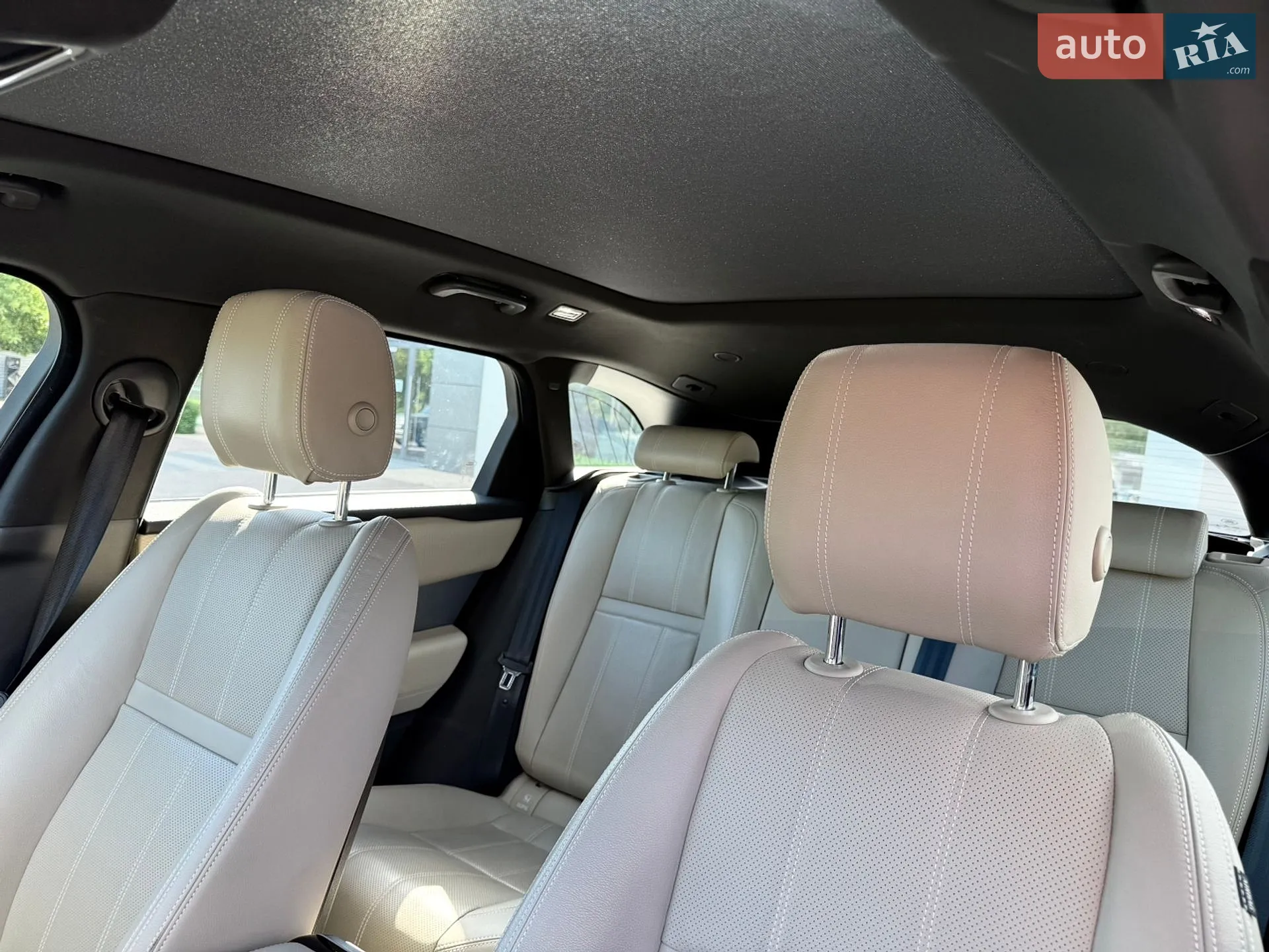 2021 Land Rover Range Rover Velar - мініатюра 10