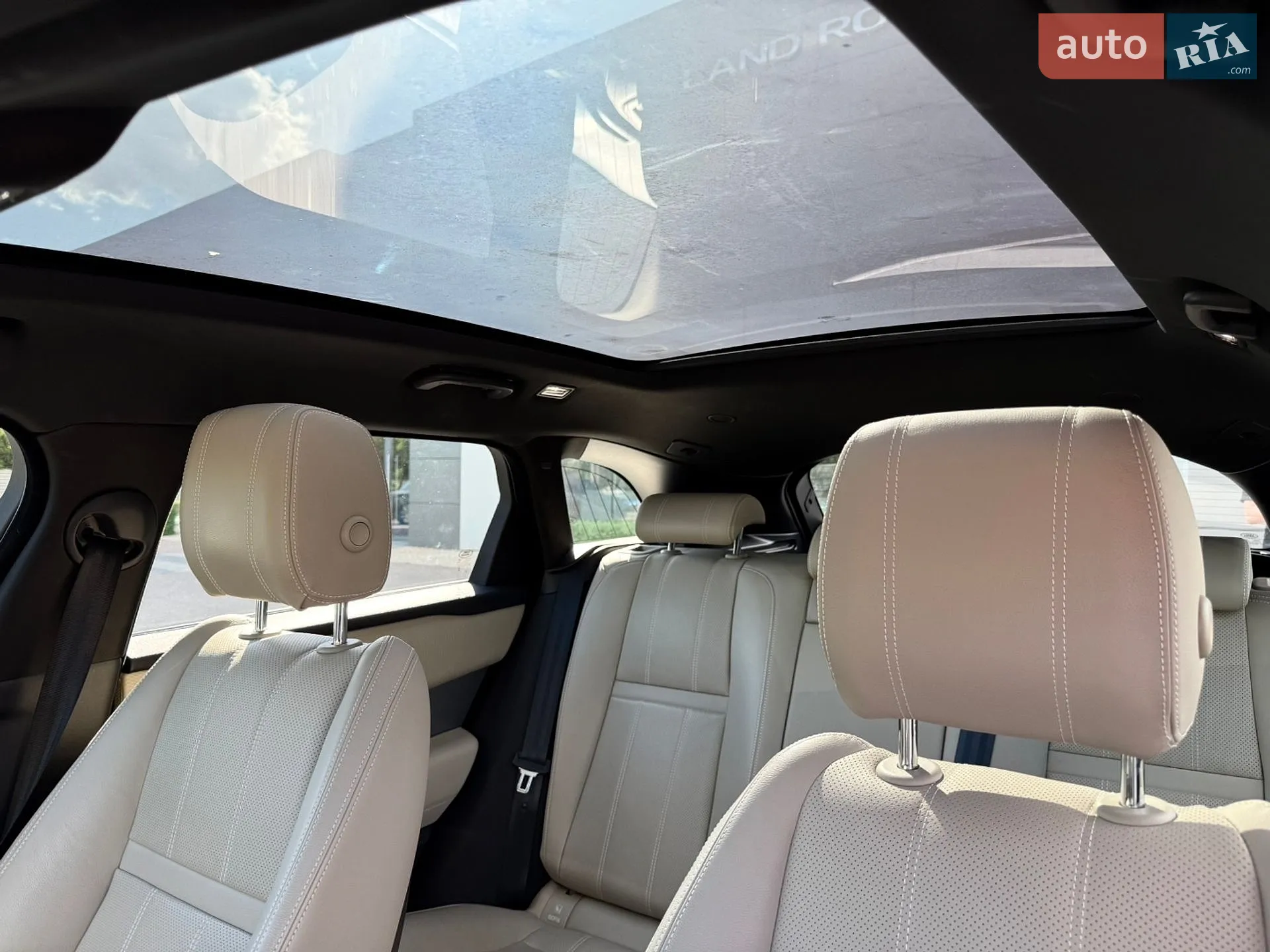 2021 Land Rover Range Rover Velar - мініатюра 14