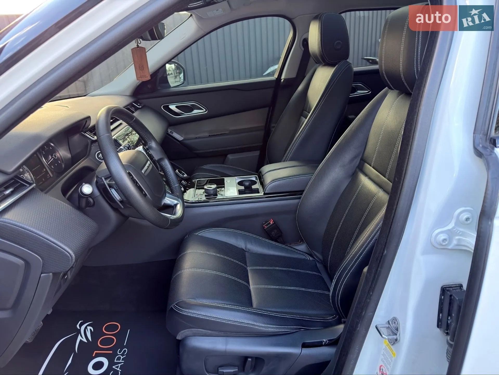 2017 Land Rover Range Rover Velar - мініатюра 22