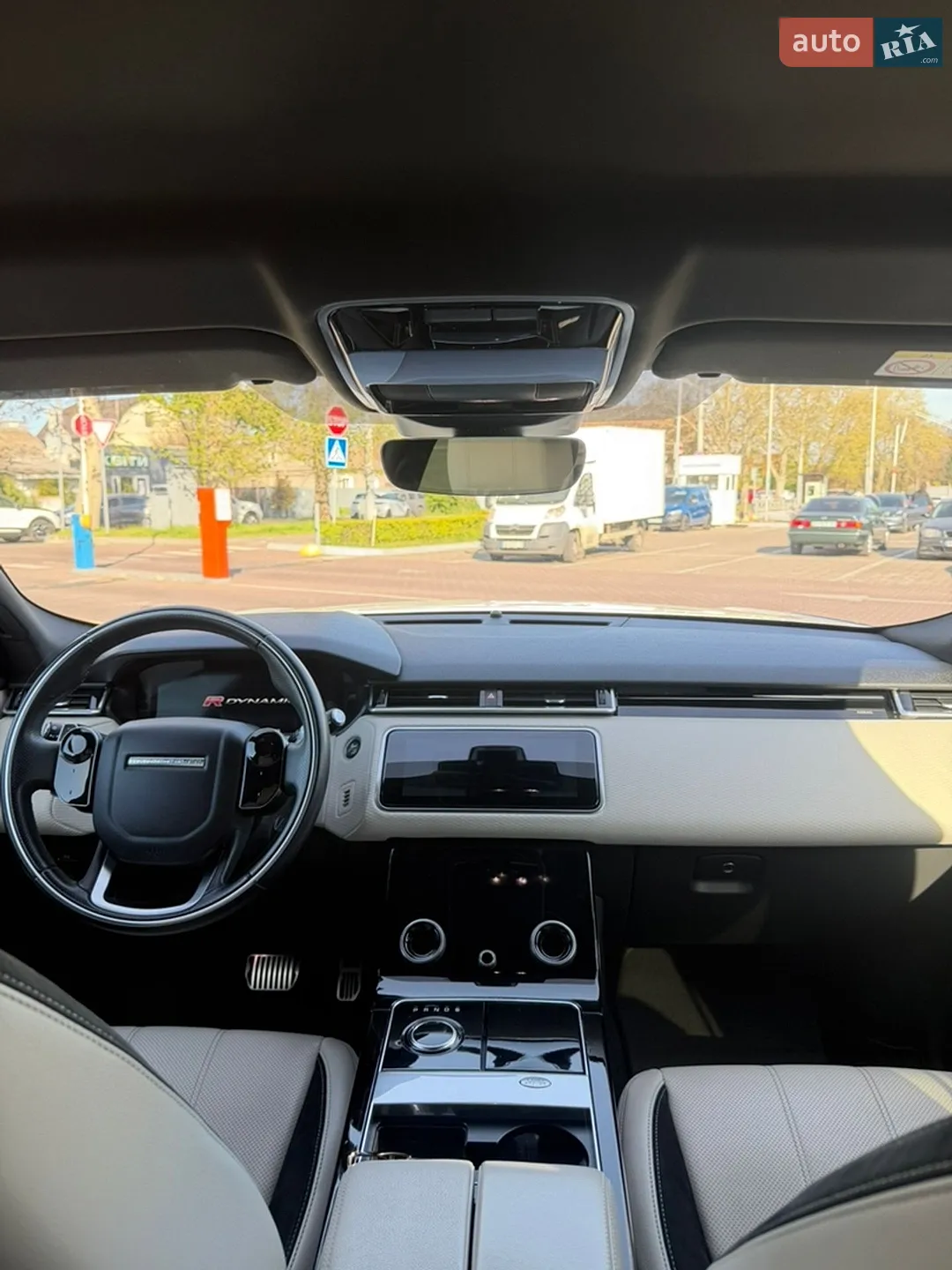 2019 Land Rover Range Rover Velar - мініатюра 19