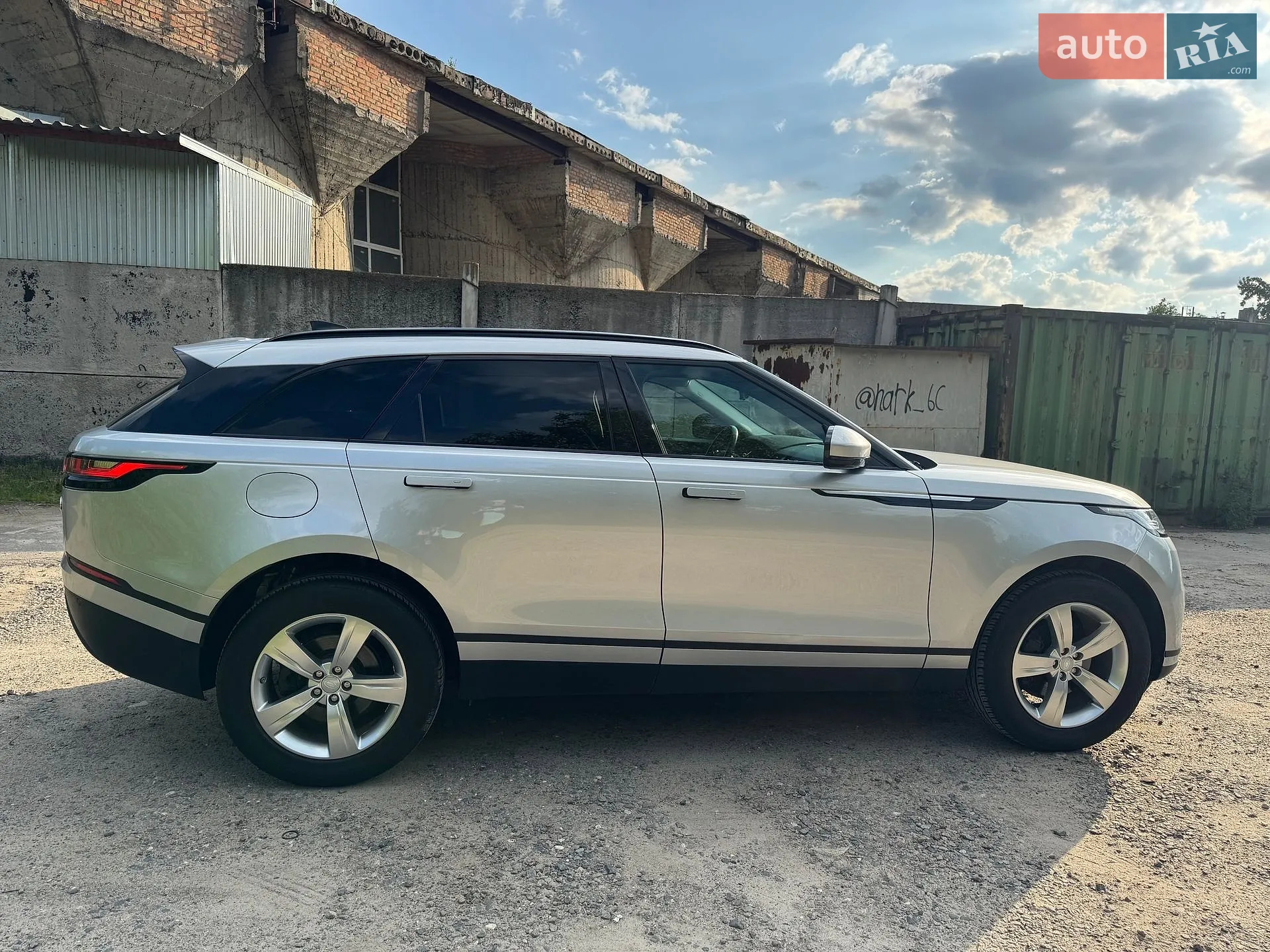 2018 Land Rover Range Rover Velar - мініатюра 4