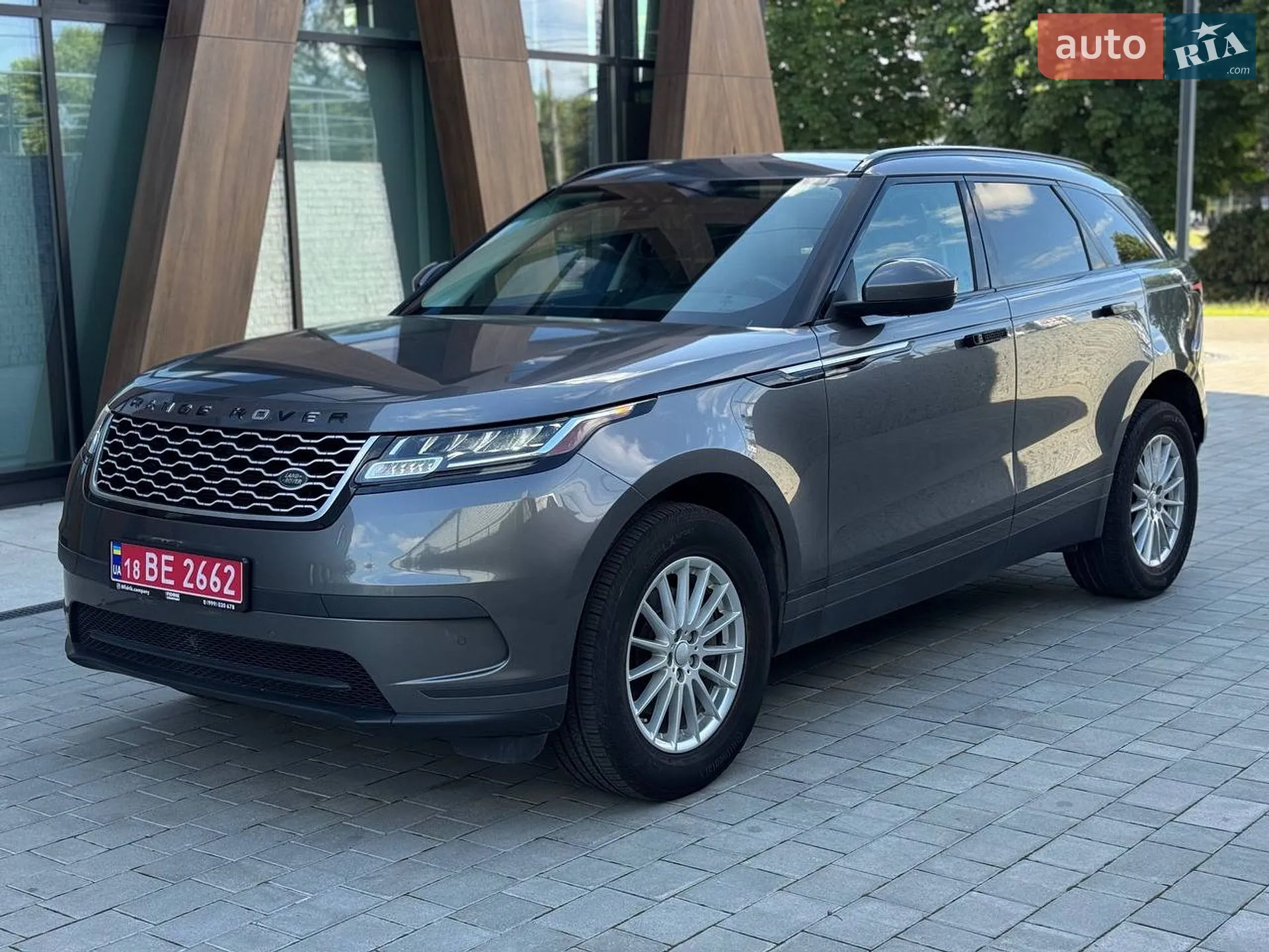 2018 Land Rover Range Rover Velar - мініатюра 2