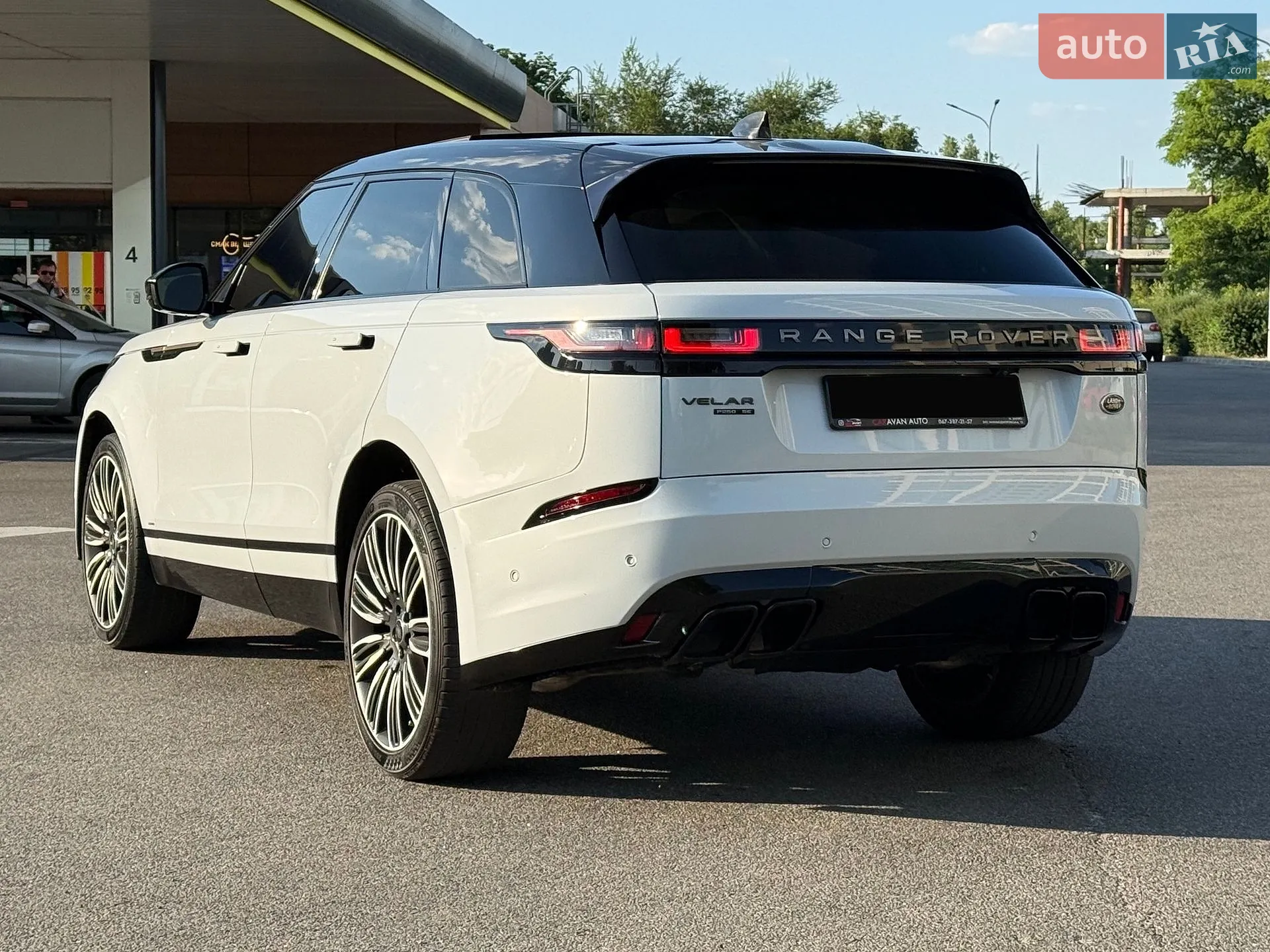 2018 Land Rover Range Rover Velar - мініатюра 10