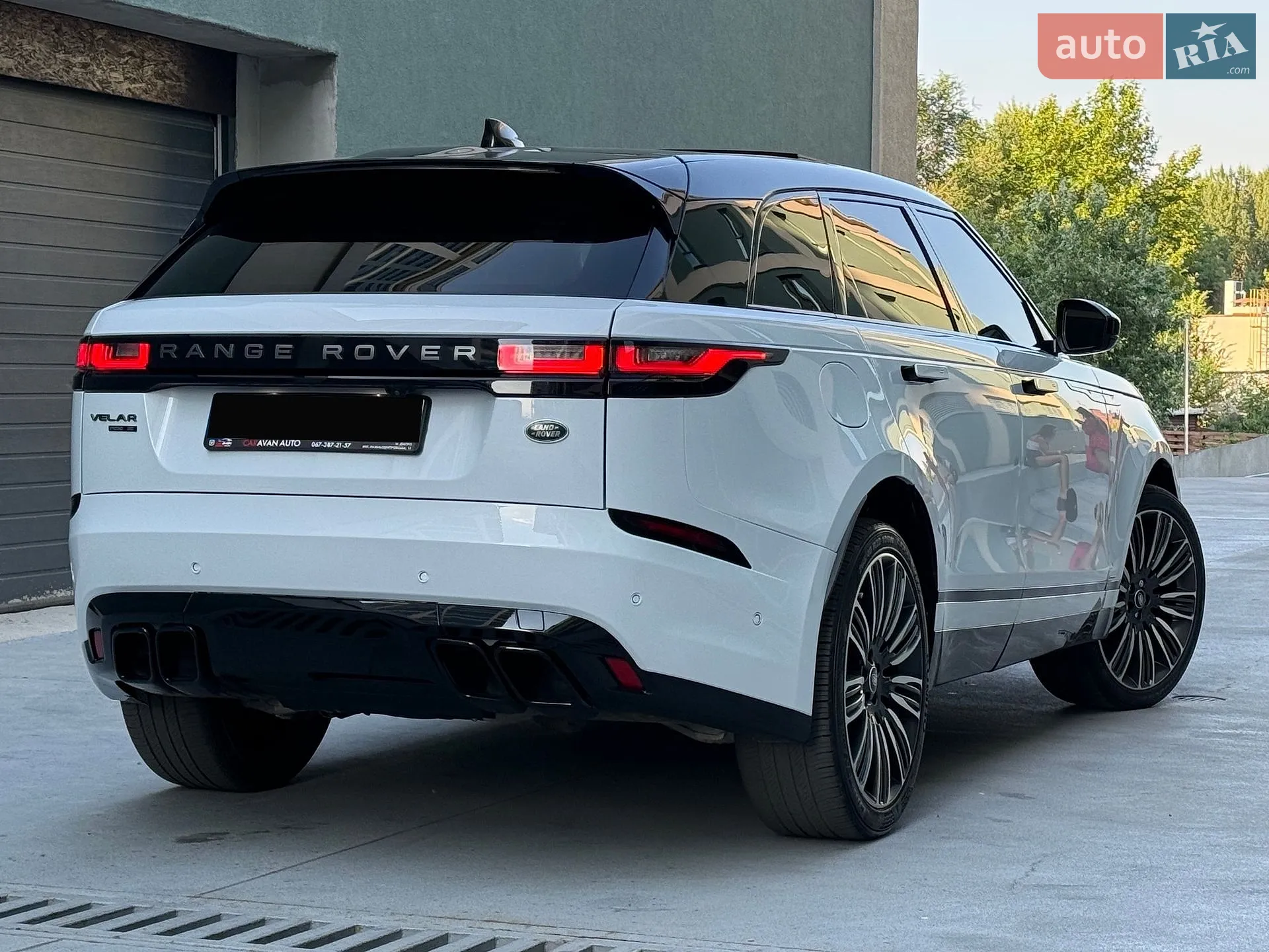2018 Land Rover Range Rover Velar - мініатюра 23