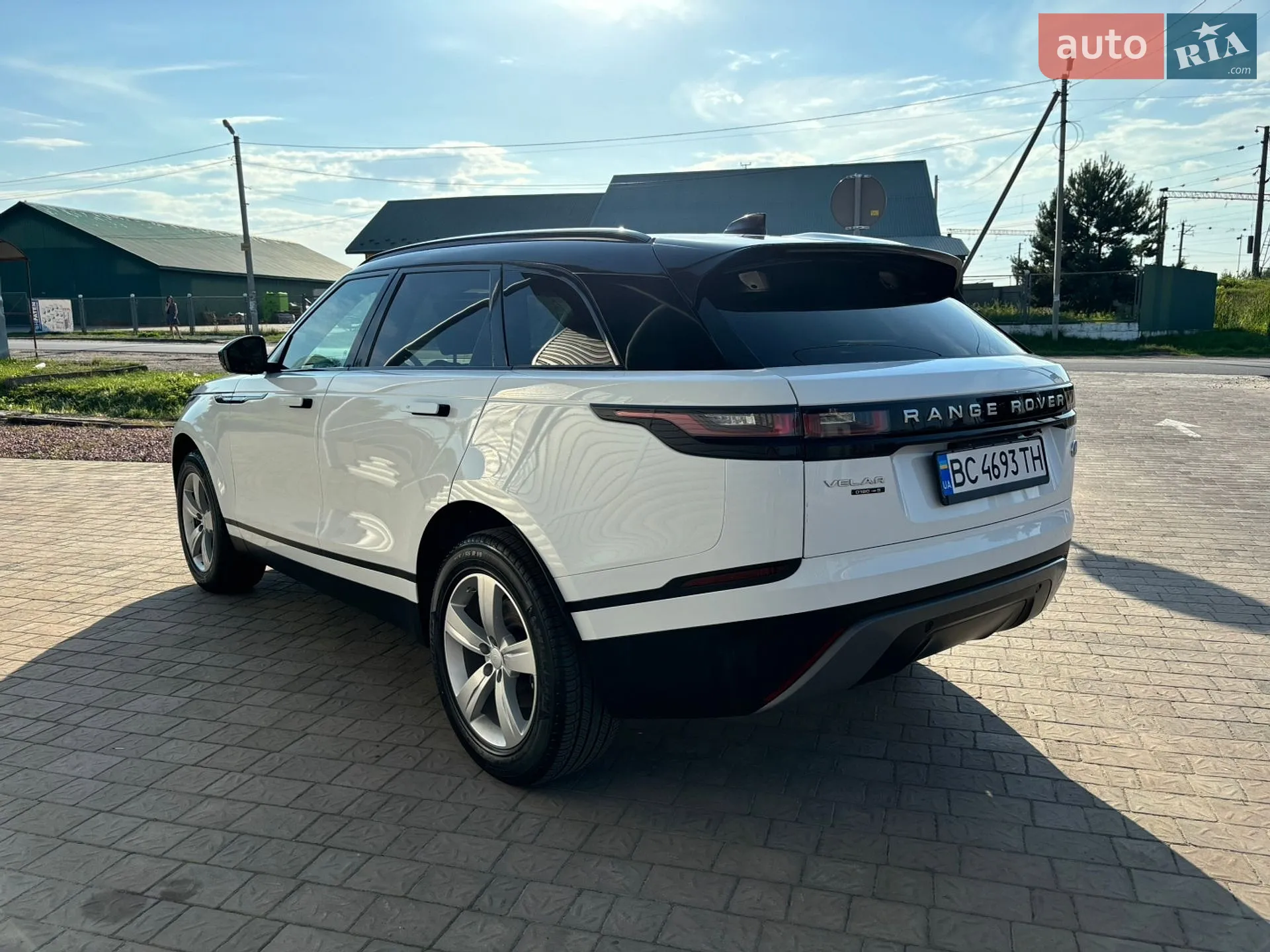 2017 Land Rover Range Rover Velar - мініатюра 10