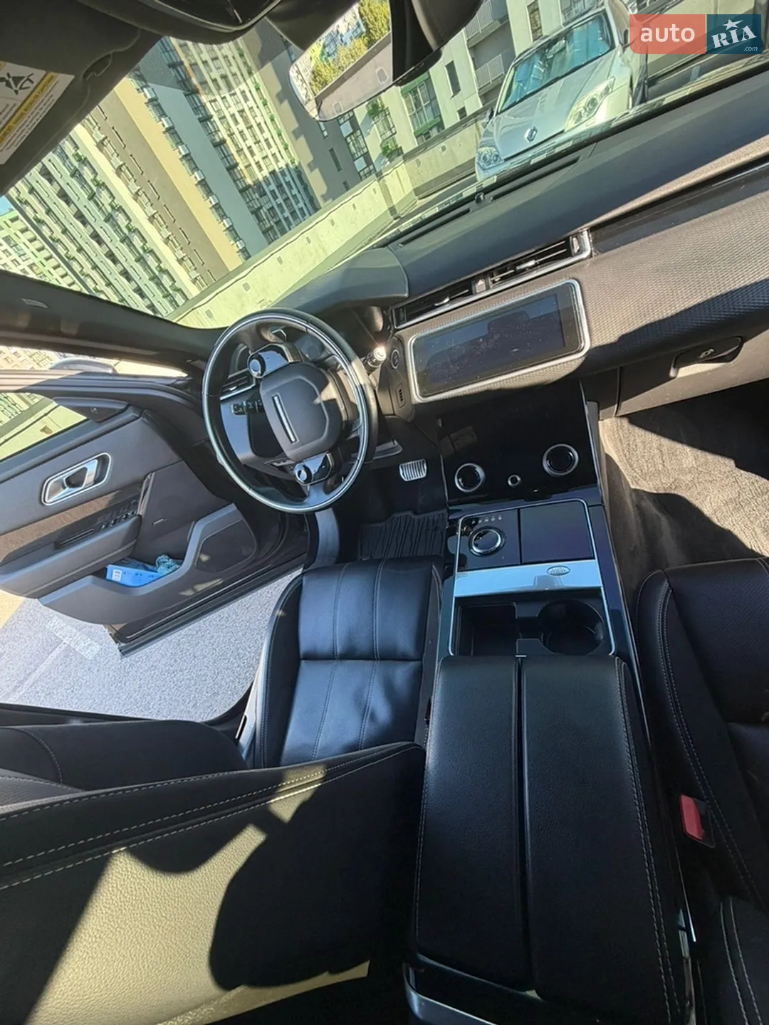 2019 Land Rover Range Rover Velar - мініатюра 23