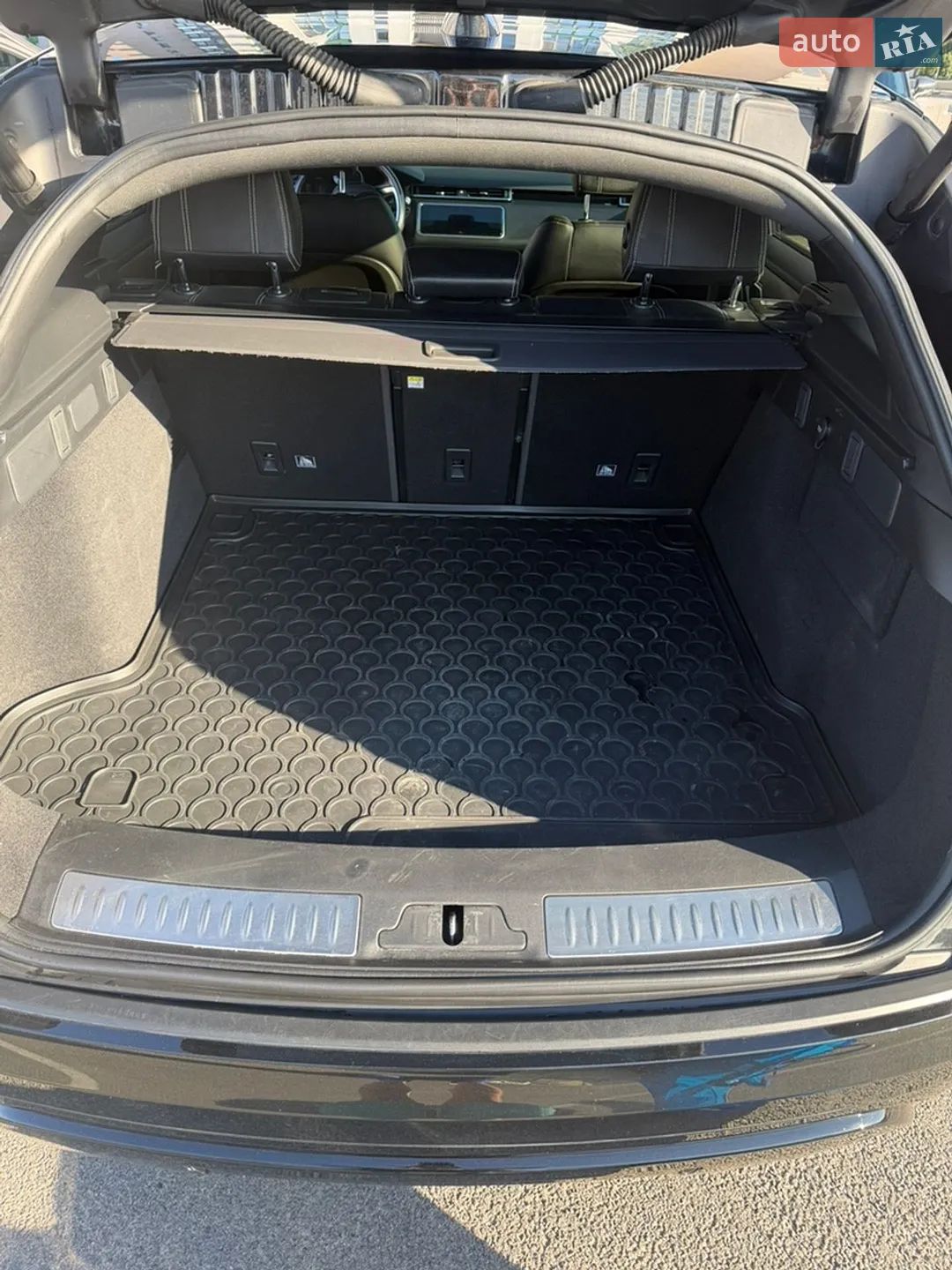 2019 Land Rover Range Rover Velar - мініатюра 27