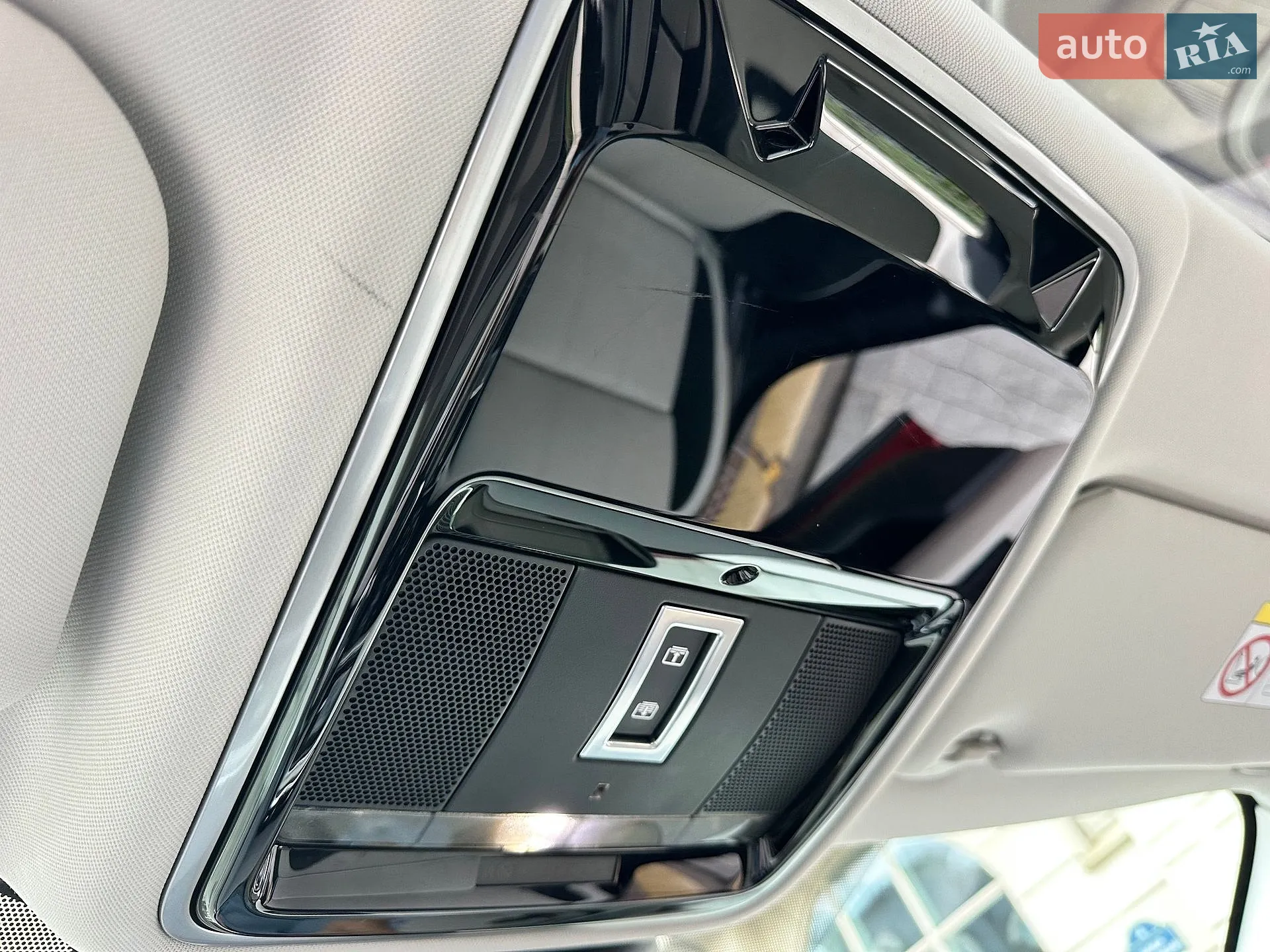 2019 Land Rover Range Rover Velar - мініатюра 54