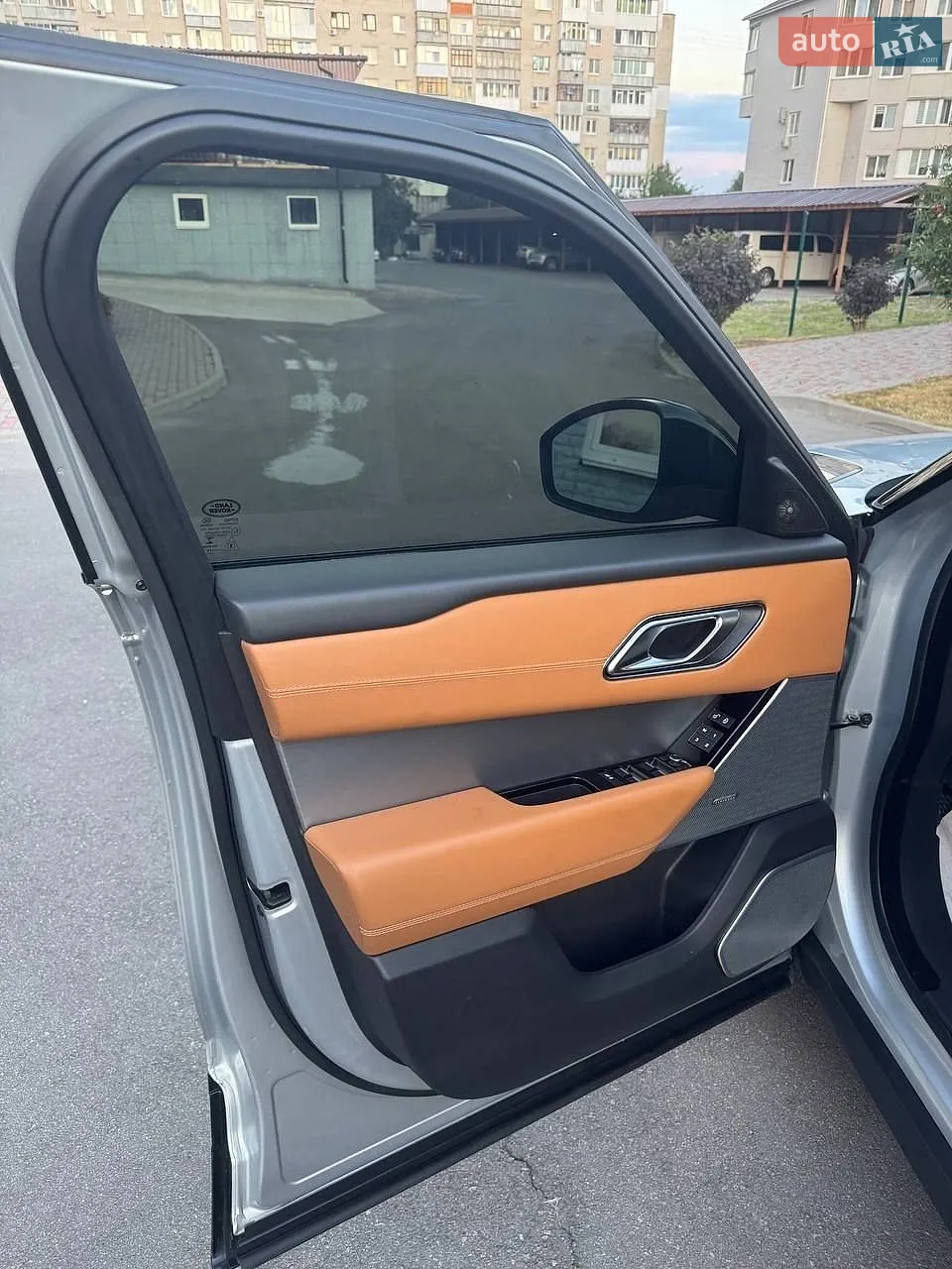 2019 Land Rover Range Rover Velar - мініатюра 43