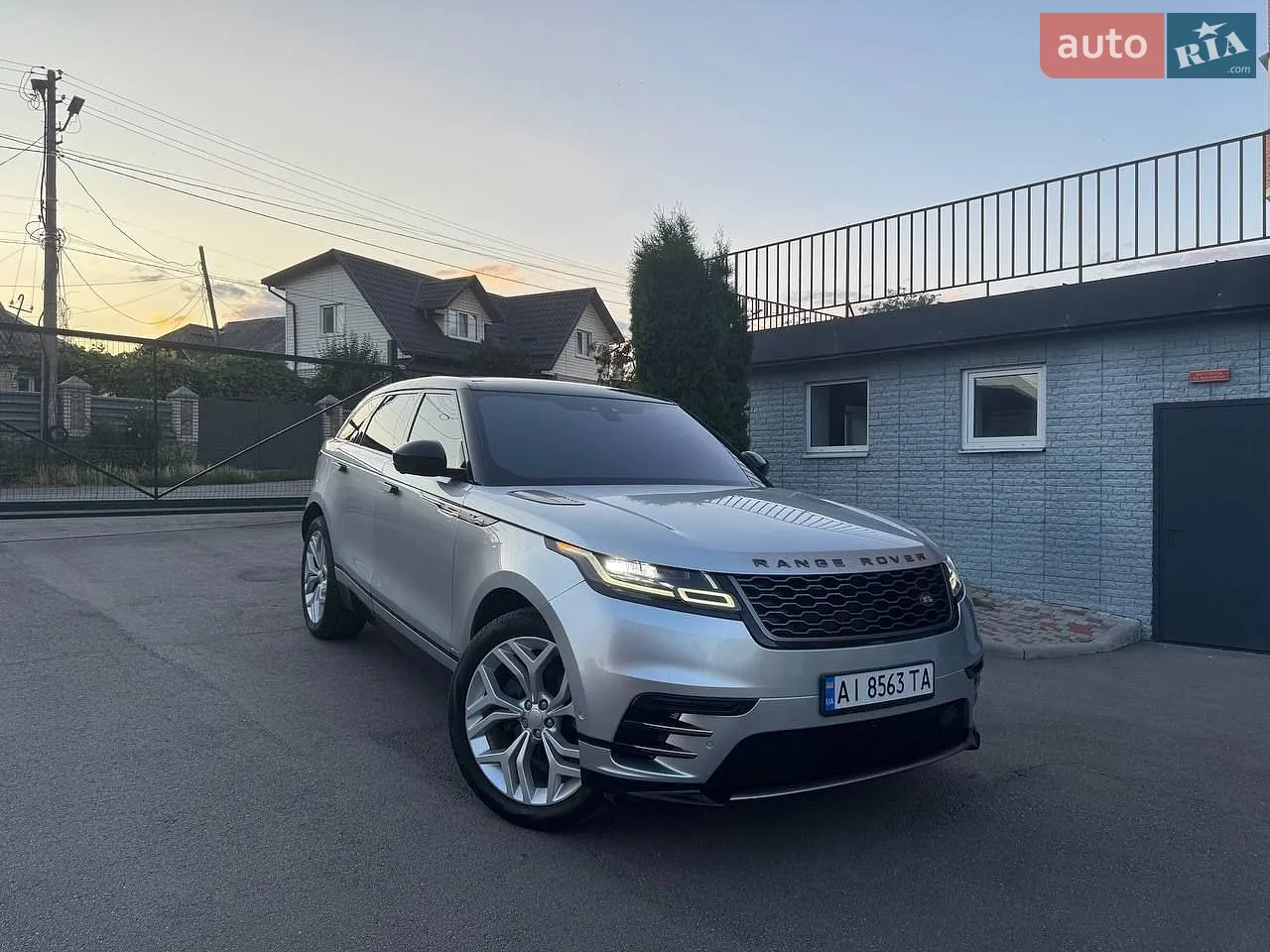 2019 Land Rover Range Rover Velar - фото 1