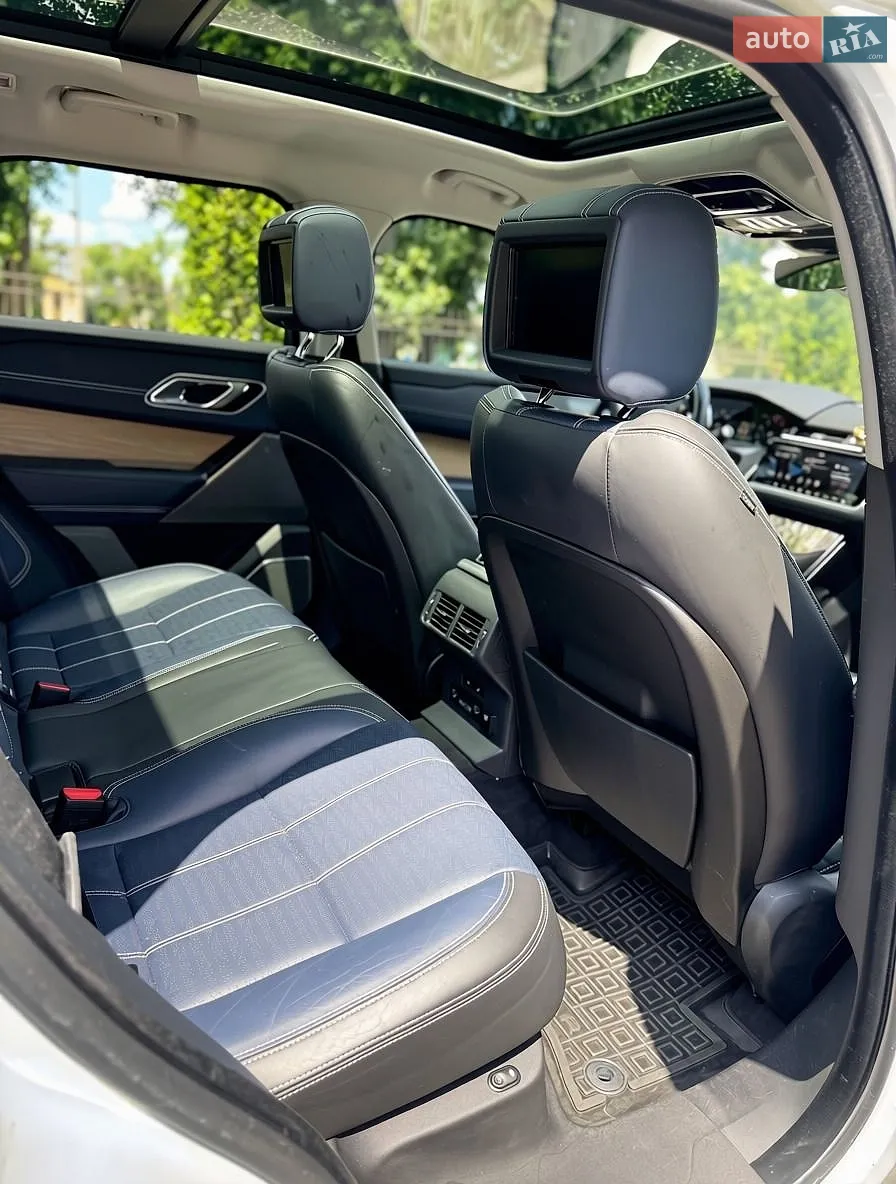 2017 Land Rover Range Rover Velar - мініатюра 21