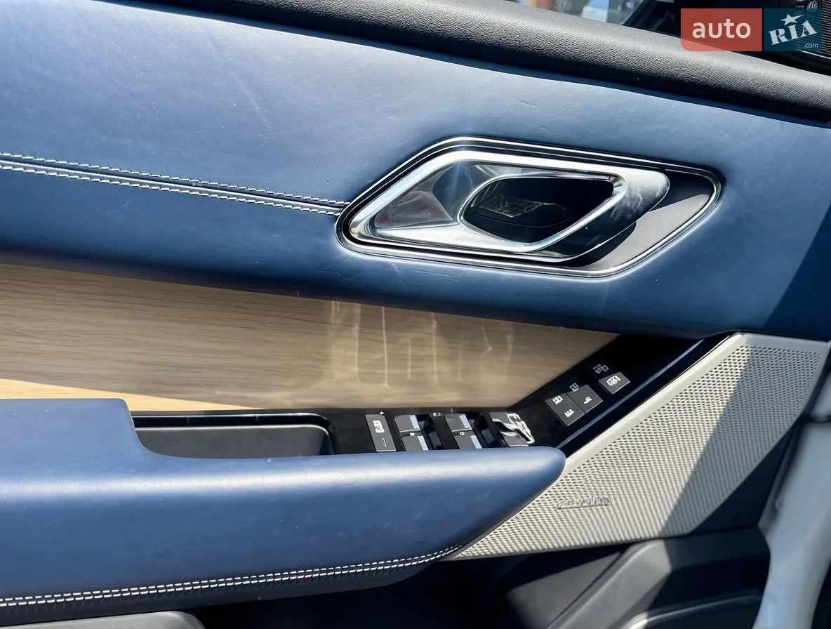 2017 Land Rover Range Rover Velar - мініатюра 23