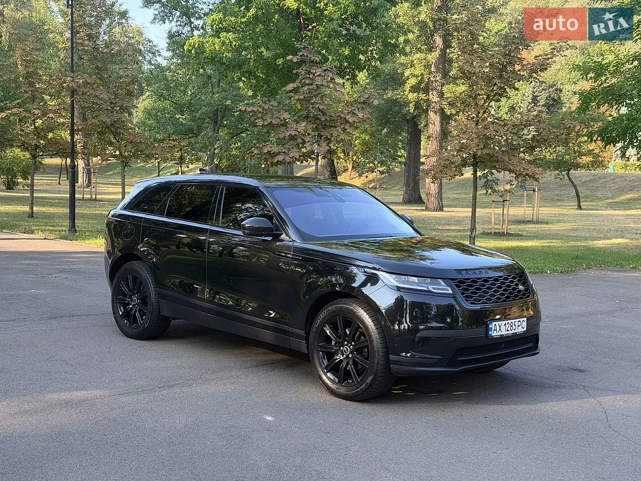 2017 Land Rover Range Rover Velar - мініатюра 29