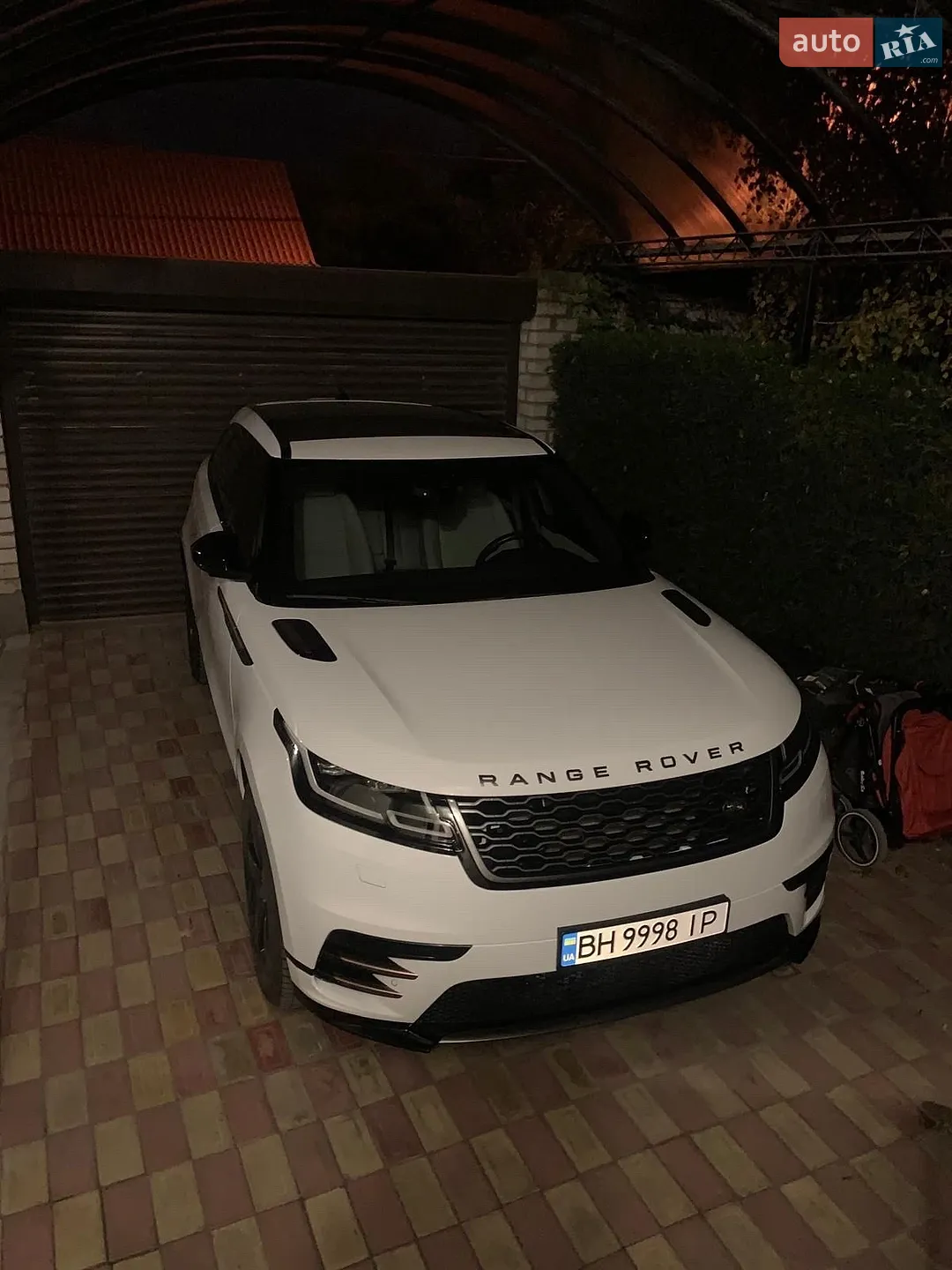 2017 Land Rover Range Rover Velar - мініатюра 2