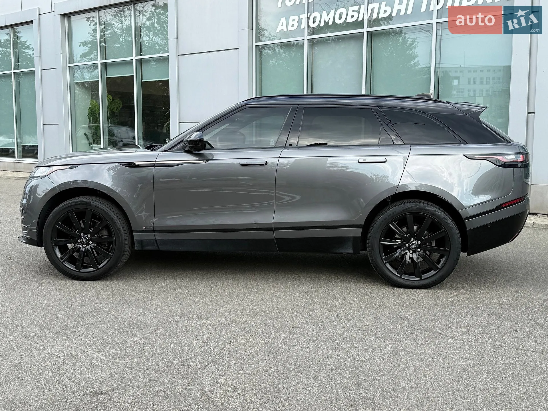 2019 Land Rover Range Rover Velar - мініатюра 2