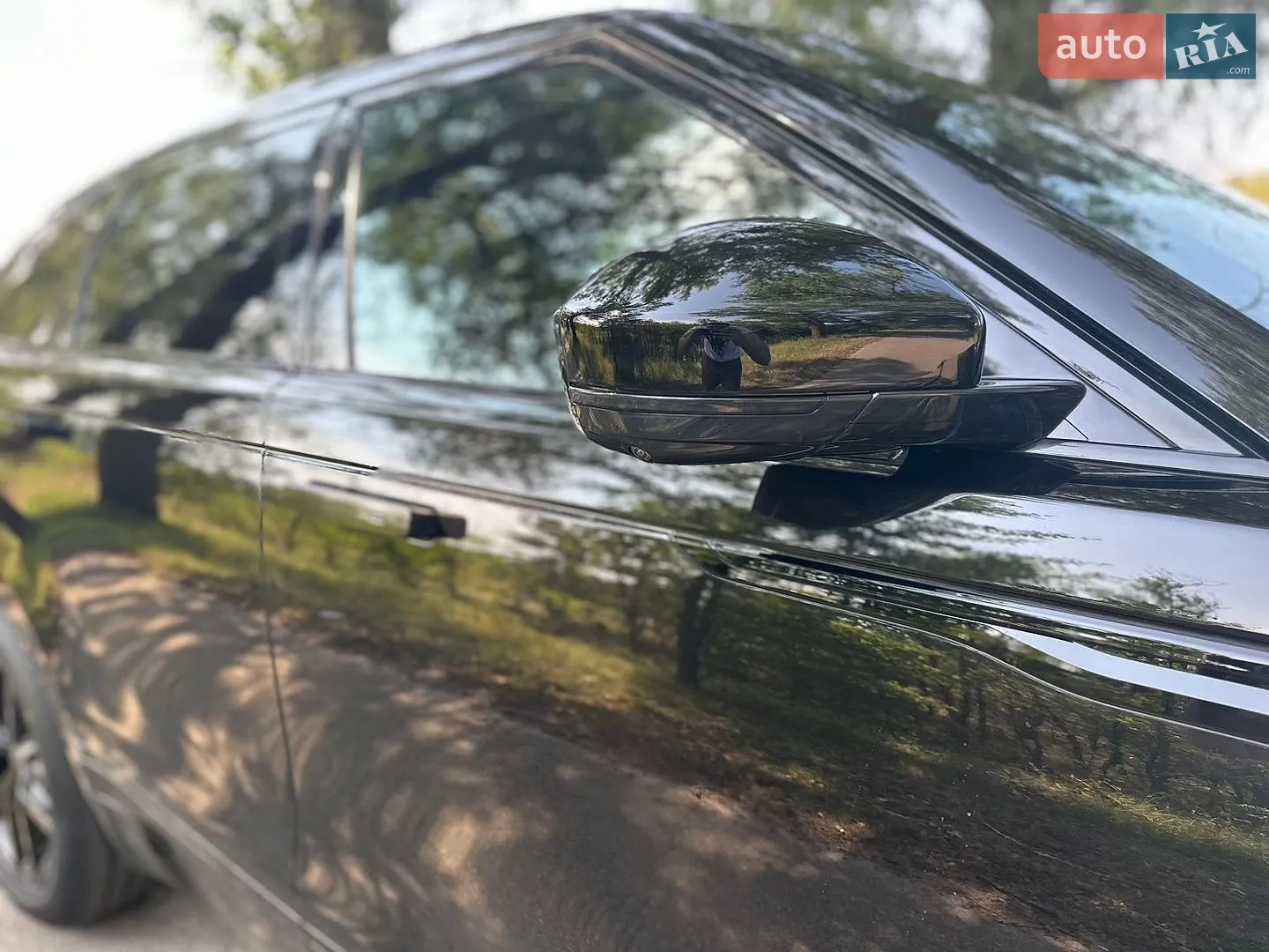 2024 Land Rover Range Rover Velar - мініатюра 23