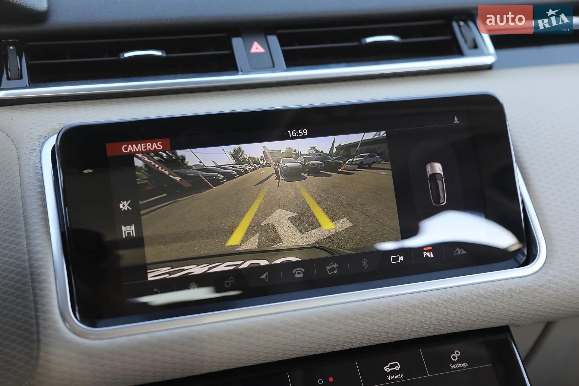 2018 Land Rover Range Rover Velar - мініатюра 21