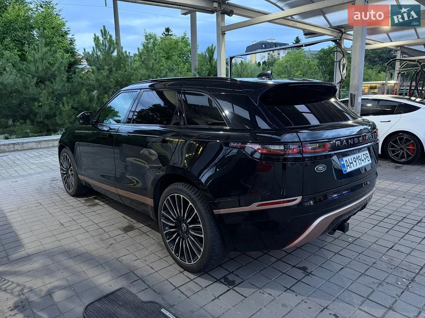 2019 Land Rover Range Rover Velar - мініатюра 12
