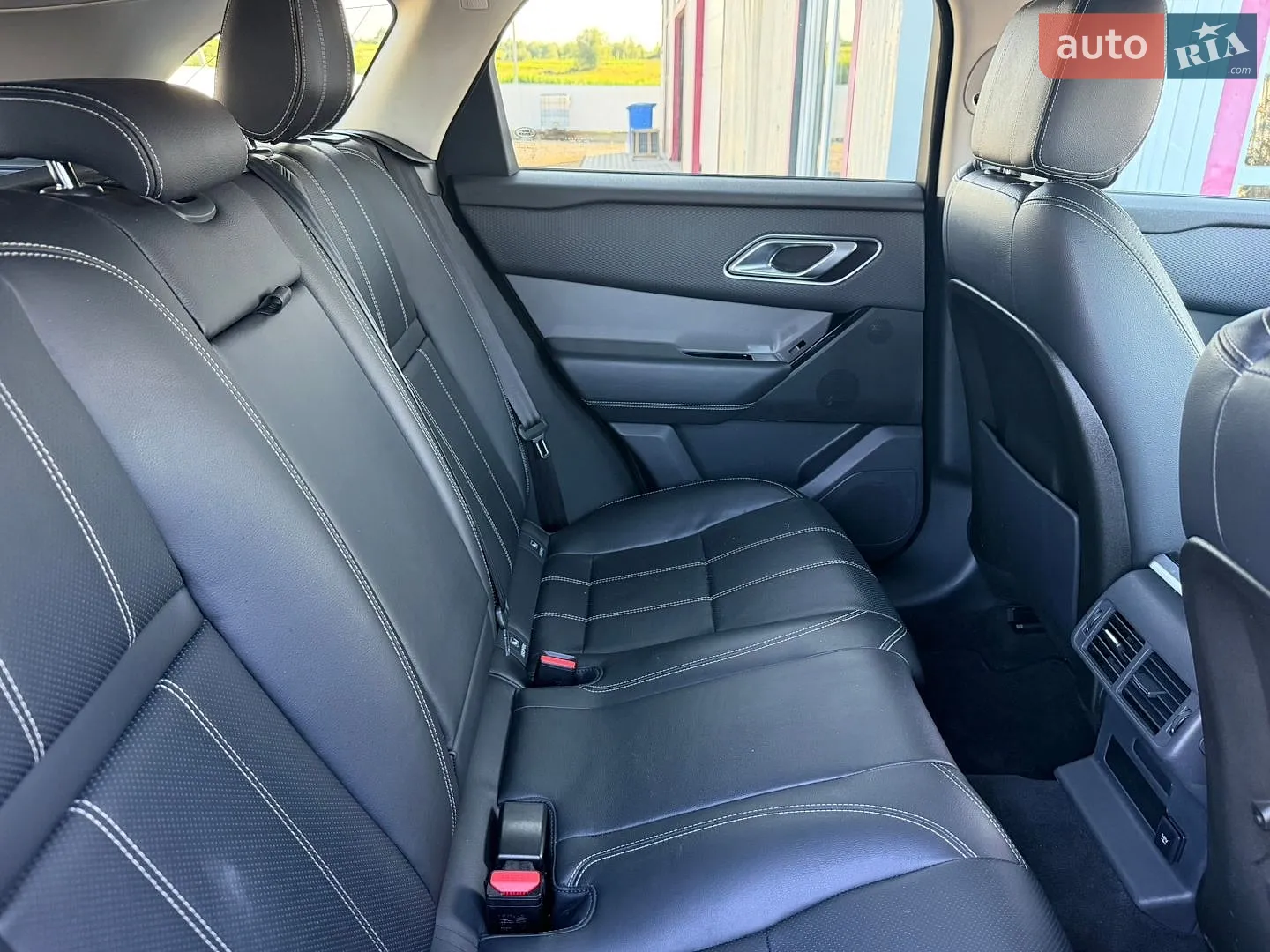 2020 Land Rover Range Rover Velar - мініатюра 19