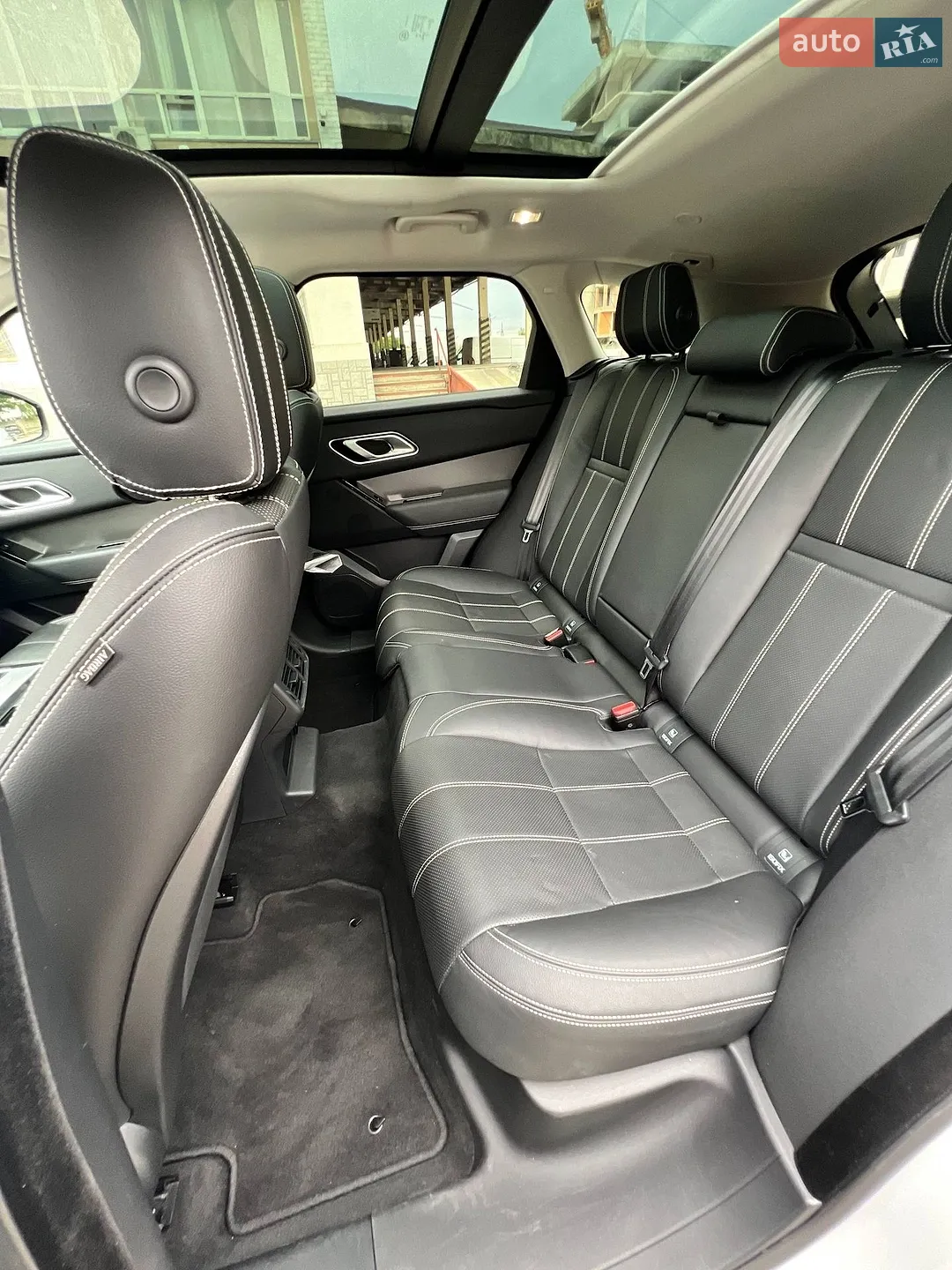 2021 Land Rover Range Rover Velar - мініатюра 13