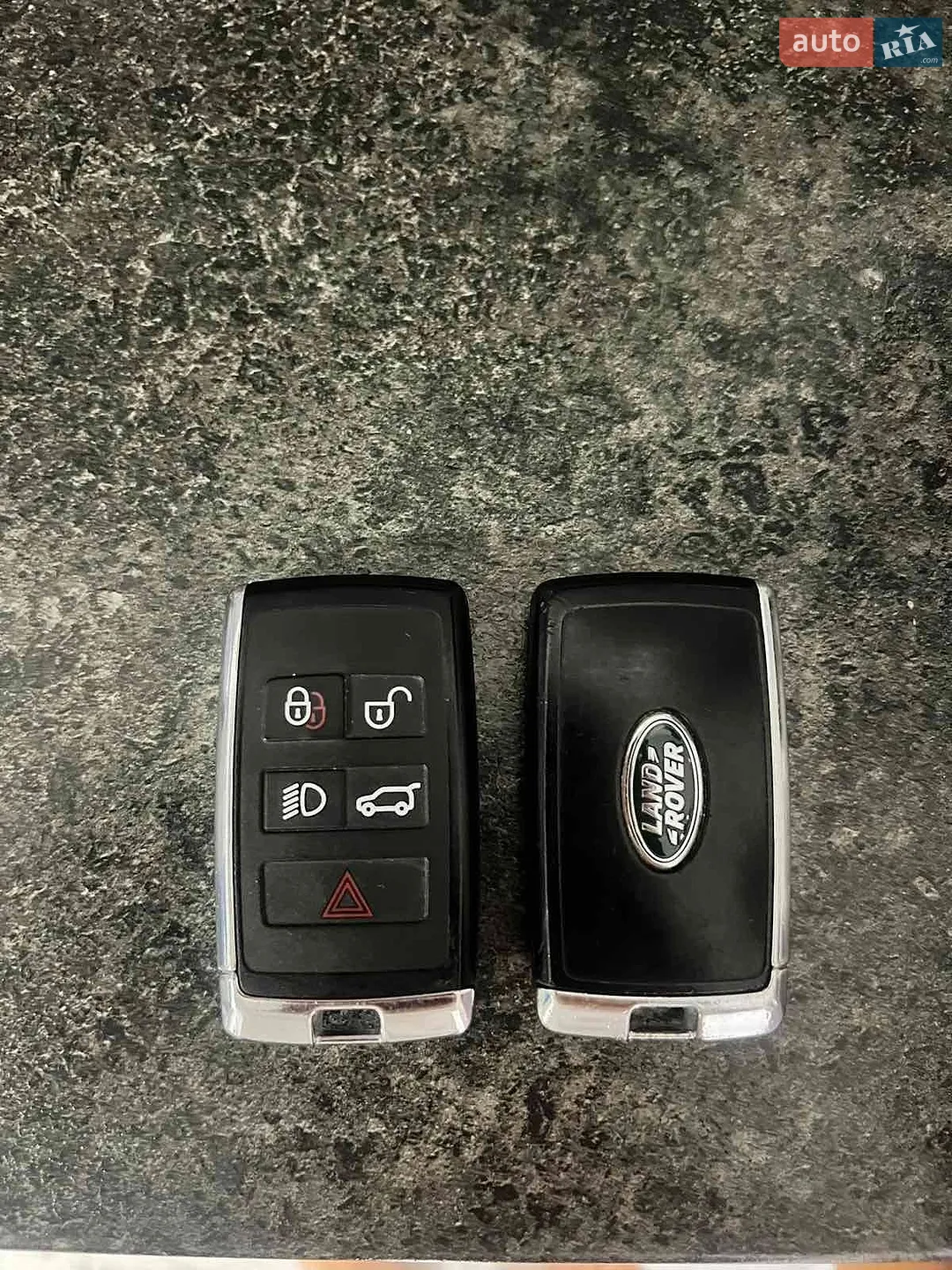 2021 Land Rover Range Rover Velar - мініатюра 25