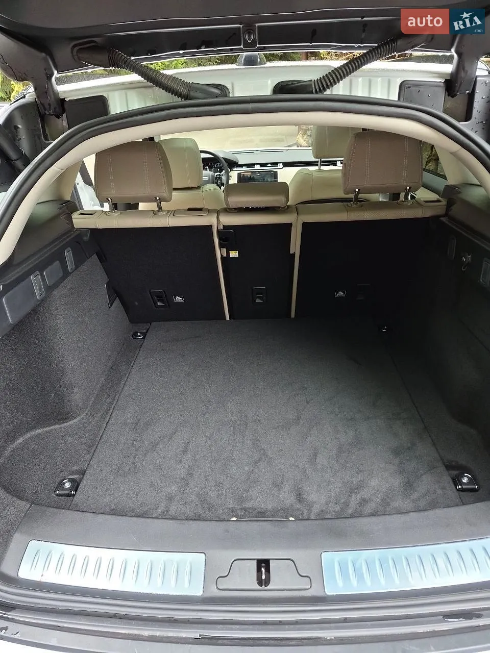 2019 Land Rover Range Rover Velar - мініатюра 17