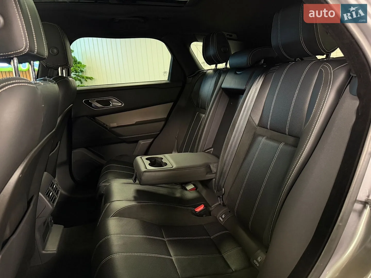 2019 Land Rover Range Rover Velar - мініатюра 39