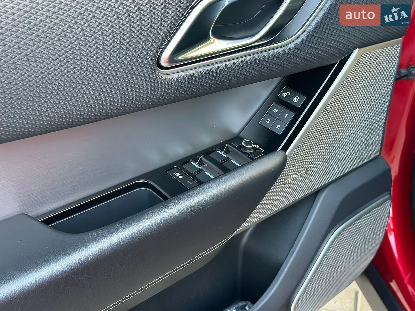 2017 Land Rover Range Rover Velar - мініатюра 63