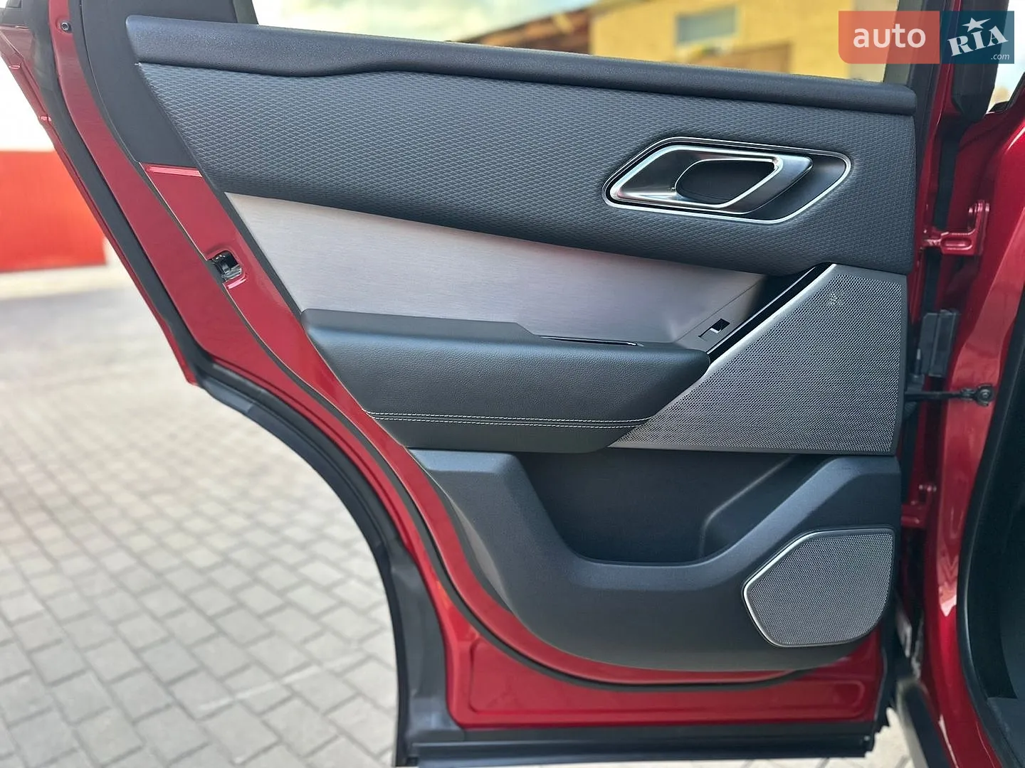2017 Land Rover Range Rover Velar - мініатюра 84