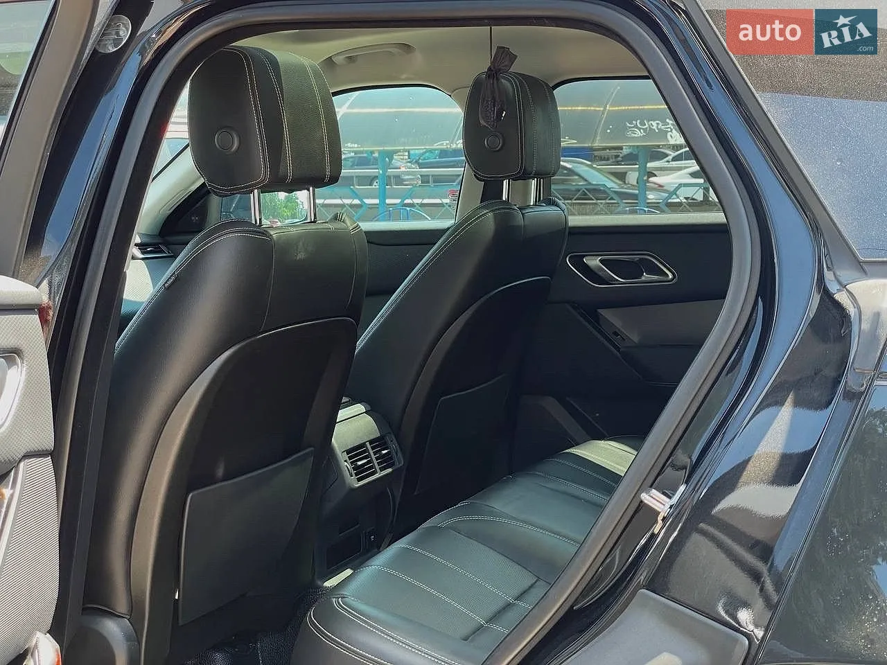 2019 Land Rover Range Rover Velar - мініатюра 21