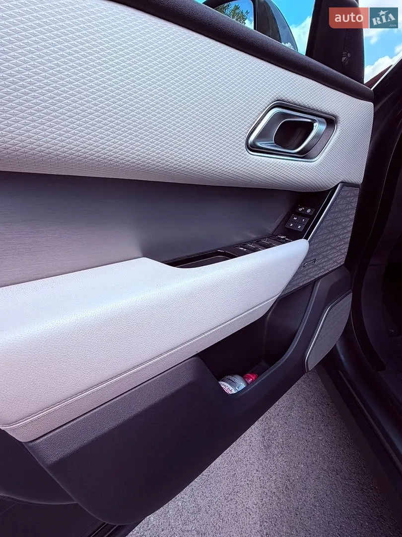 2018 Land Rover Range Rover Velar - мініатюра 29