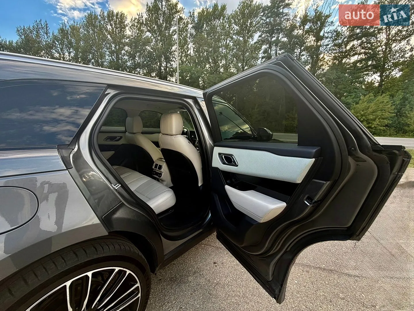 2019 Land Rover Range Rover Velar - мініатюра 6