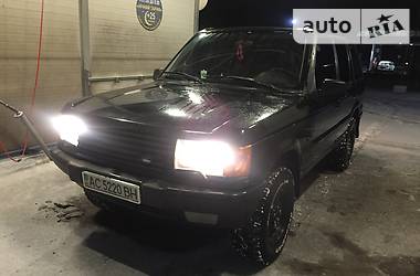 Позашляховик / Кросовер Land Rover Range Rover 1997 в Володимир-Волинському