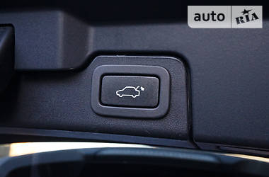 Позашляховик / Кросовер Land Rover Range Rover 2014 в 