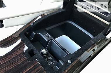 Позашляховик / Кросовер Land Rover Range Rover 2013 в 