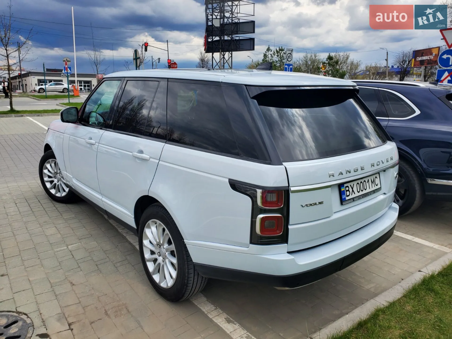2018 Land Rover Range Rover - мініатюра 4