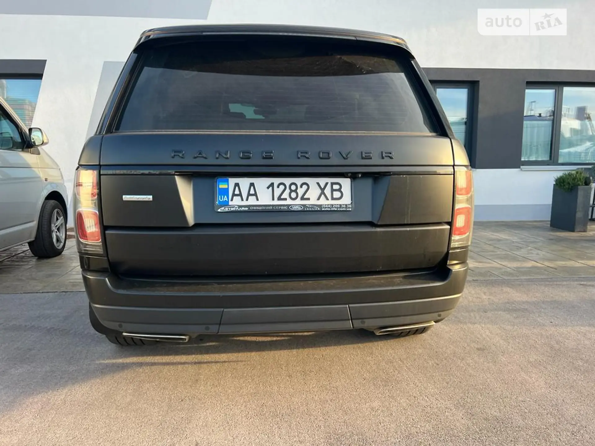 2018 Land Rover Range Rover - мініатюра 2