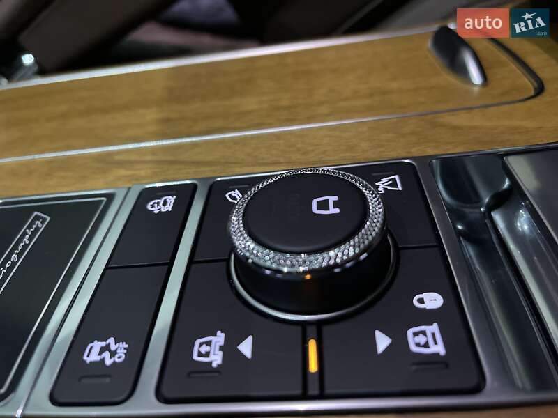 Внедорожник / Кроссовер Land Rover Range Rover 2020 в Одессе фото 102 Внедорожник / Кроссовер Land Rover Range Rover 2020 в Одессе