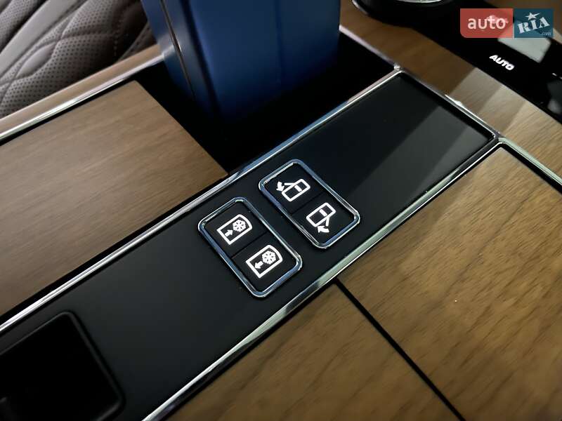 Внедорожник / Кроссовер Land Rover Range Rover 2020 в Одессе фото 122 Внедорожник / Кроссовер Land Rover Range Rover 2020 в Одессе