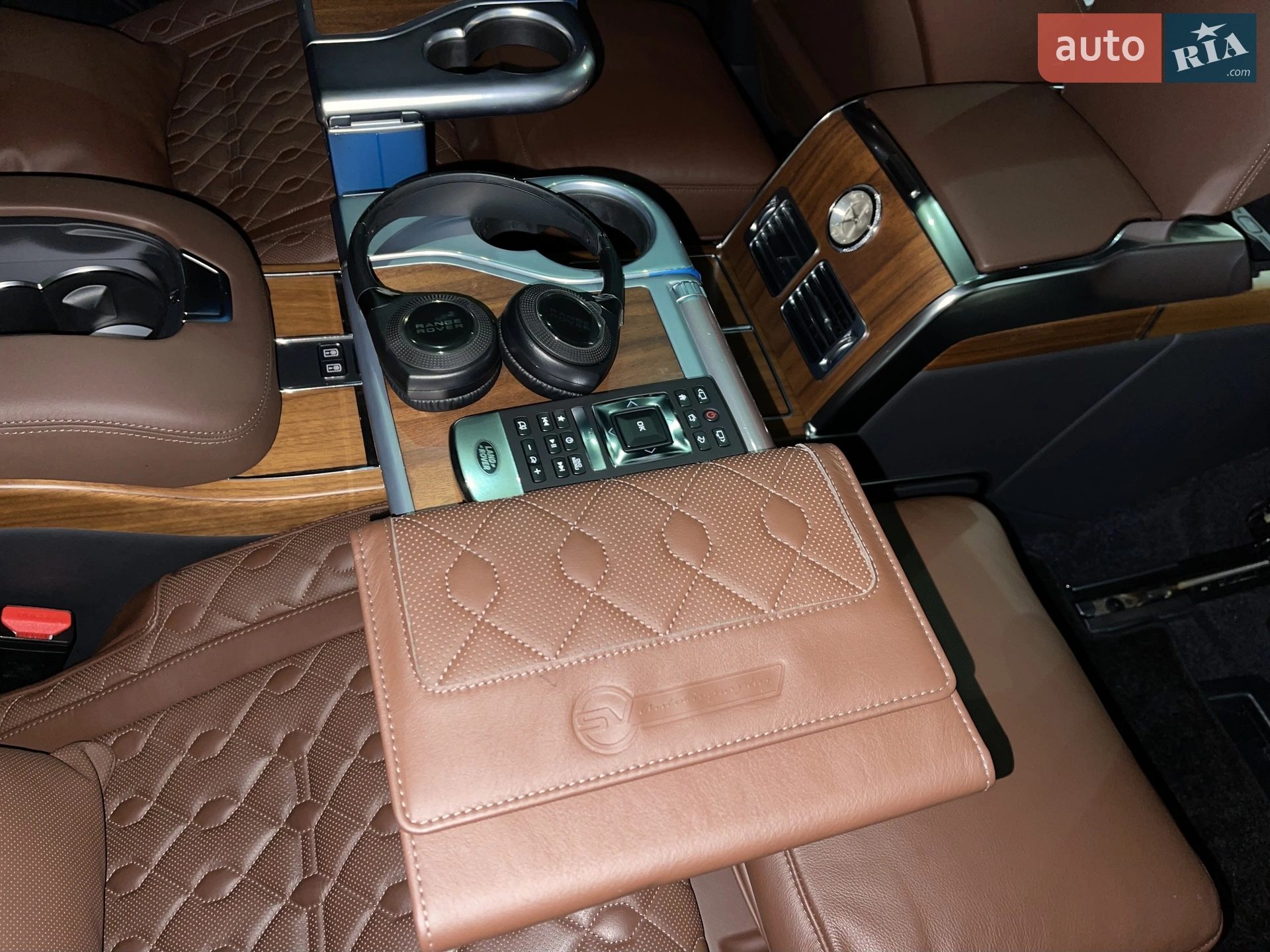 2020 Land Rover Range Rover - мініатюра 141
