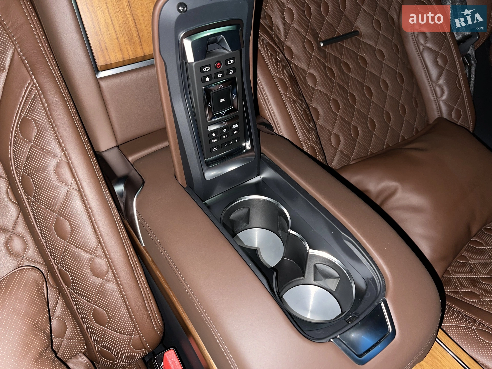 2020 Land Rover Range Rover - мініатюра 142
