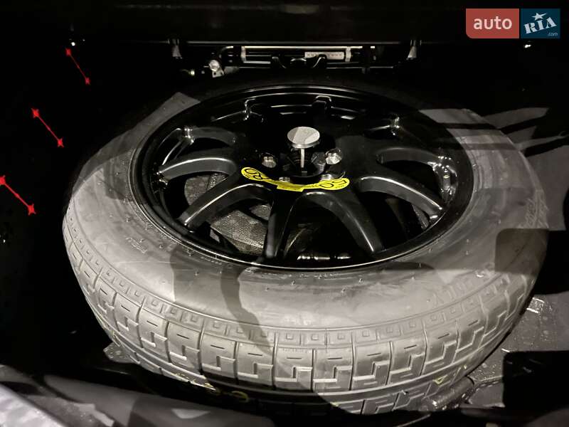 Внедорожник / Кроссовер Land Rover Range Rover 2020 в Одессе фото 192 Внедорожник / Кроссовер Land Rover Range Rover 2020 в Одессе