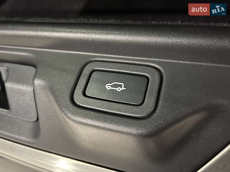 Внедорожник / Кроссовер Land Rover Range Rover 2020 в Одессе фото 195 Внедорожник / Кроссовер Land Rover Range Rover 2020 в Одессе