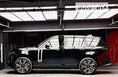Внедорожник / Кроссовер Land Rover Range Rover 2022 в 