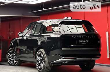 Внедорожник / Кроссовер Land Rover Range Rover 2022 в 