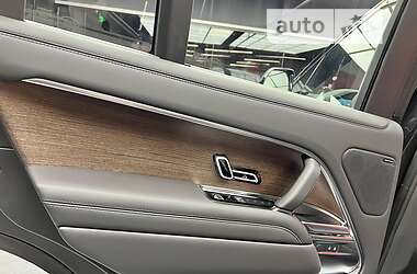 Внедорожник / Кроссовер Land Rover Range Rover 2022 в 