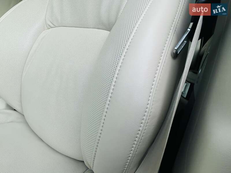 Внедорожник / Кроссовер Land Rover Range Rover 2020 в Киеве