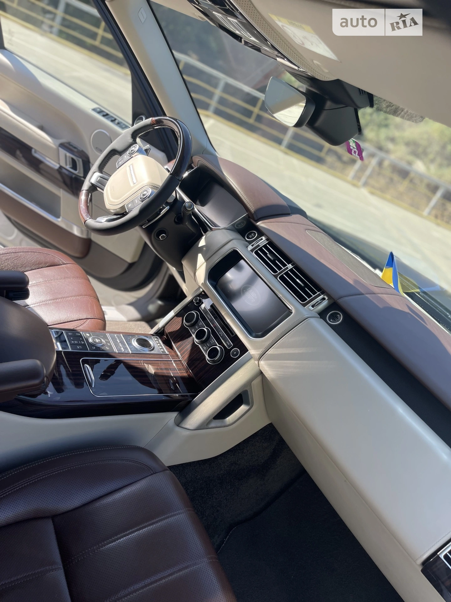 2017 Land Rover Range Rover - мініатюра 31