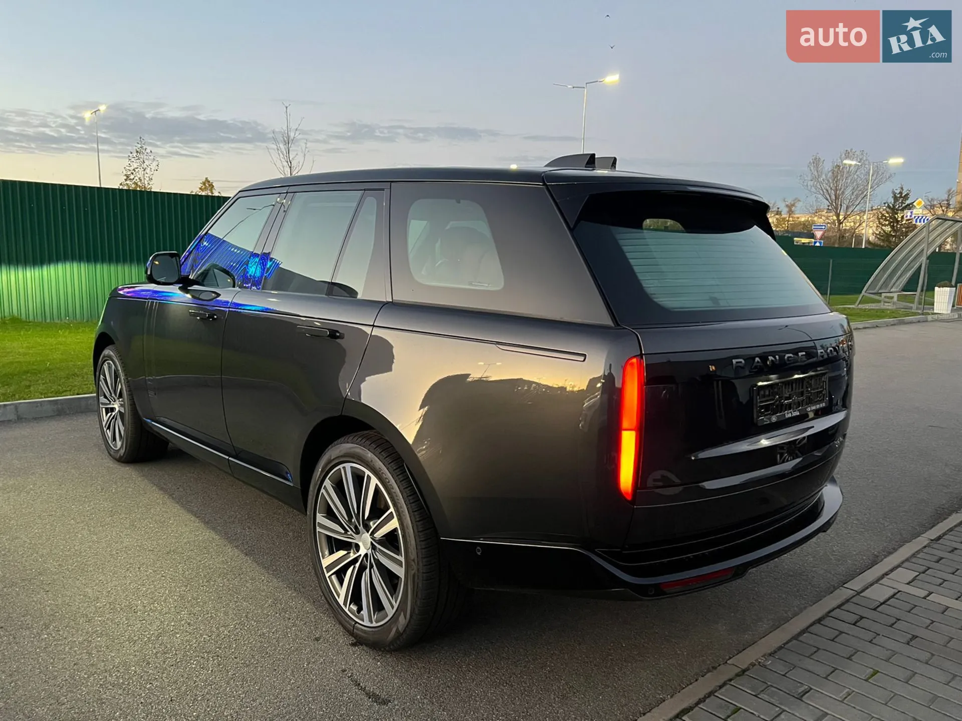 2023 Land Rover Range Rover - мініатюра 4