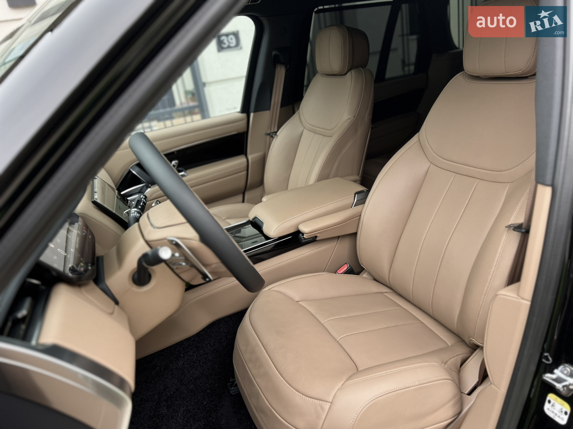 2023 Land Rover Range Rover - мініатюра 34
